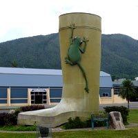 Big Boot, Tully
