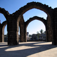 Runied arches
